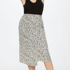 NWT WRAP PRINT SKIRT MIDI